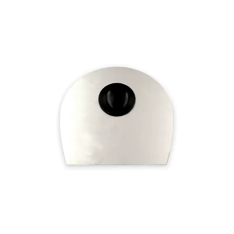 Trap plate with maintenance plug, medium